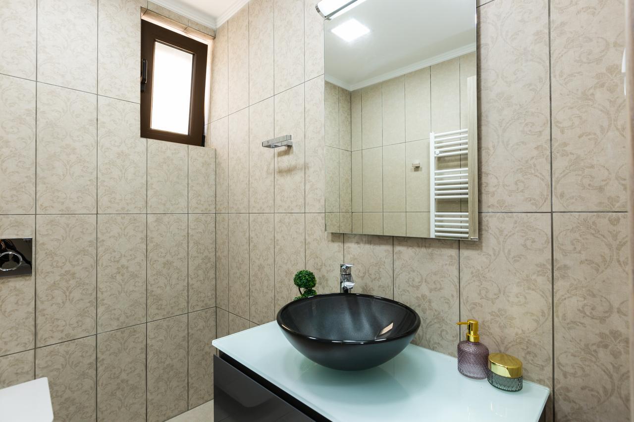 Eudora Luxury Stone Villa Almirida Extérieur photo