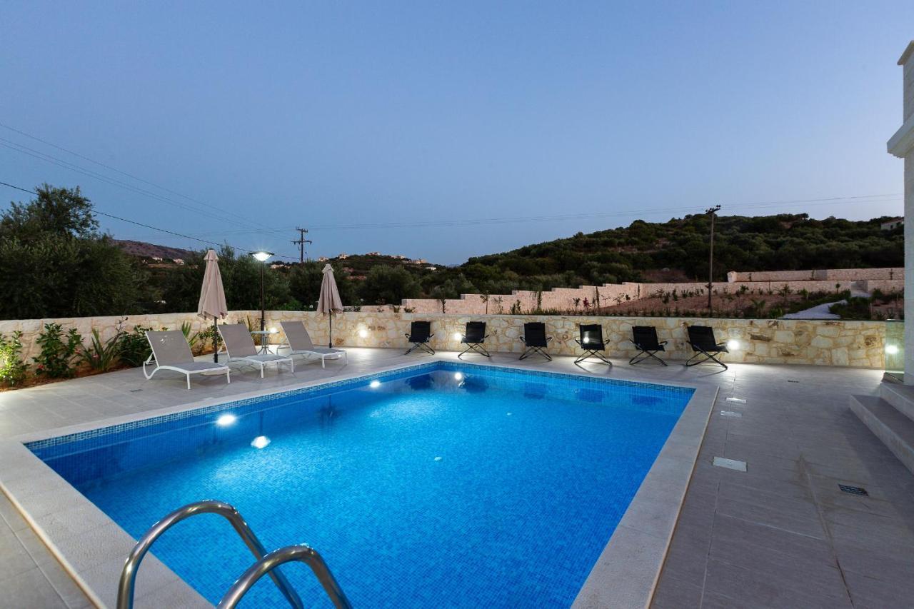 Eudora Luxury Stone Villa Almirida Extérieur photo